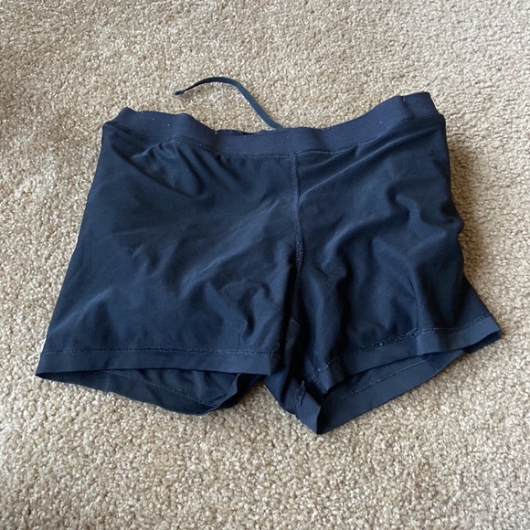 Nike shorts - Picture 3 of 3
